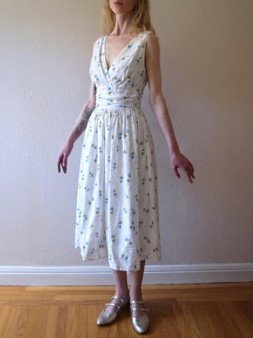 Late 50s/early 60s blue /green floral print dress 💙
